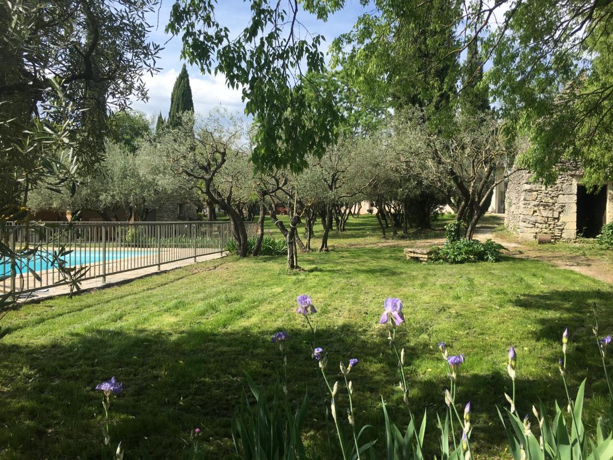 Les Olivettes Le Mazet Bed & Breakfast Uzès Dış mekan fotoğraf