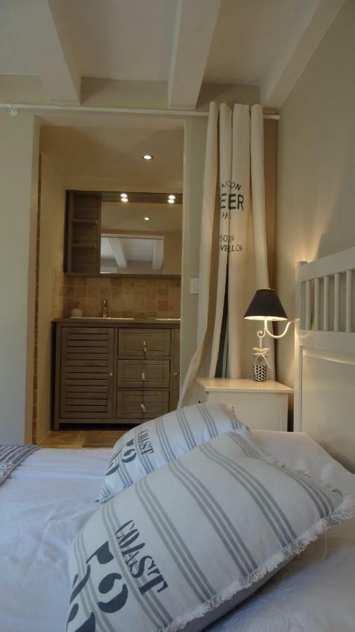 Les Olivettes Le Mazet Bed & Breakfast Uzès Dış mekan fotoğraf